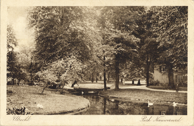 3521 Gezicht in het Park Nieuweroord te Utrecht.